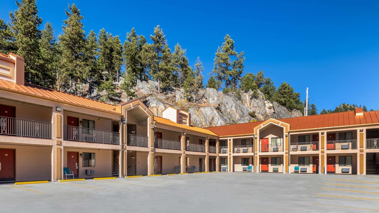 Photo of Buildings in Keystone