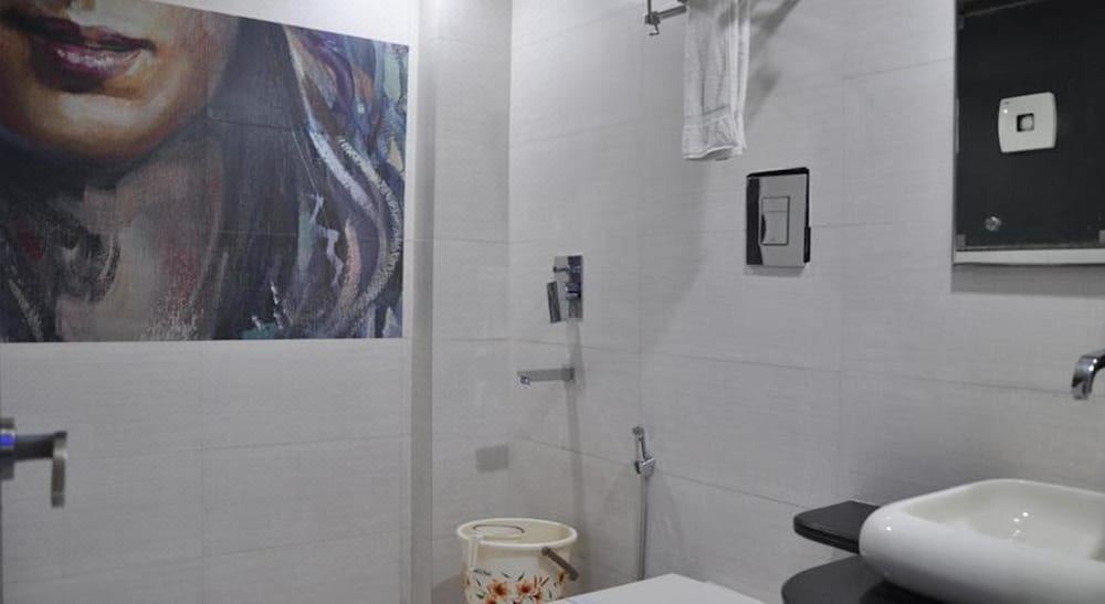 Photo of Bathroom in Paharganj