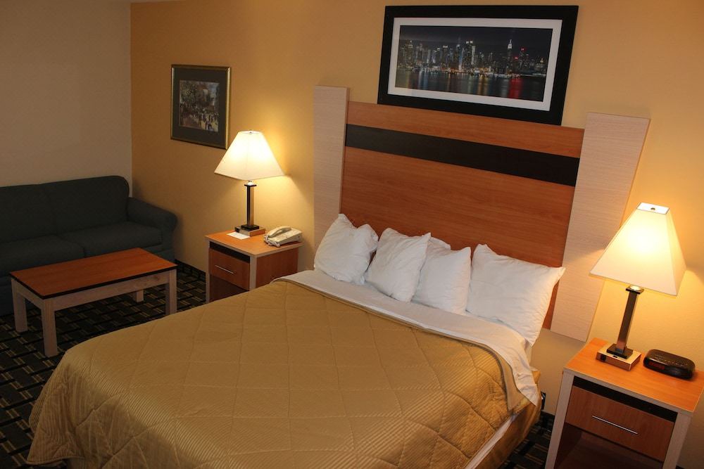 Photo of Bedroom in North Dartmouth