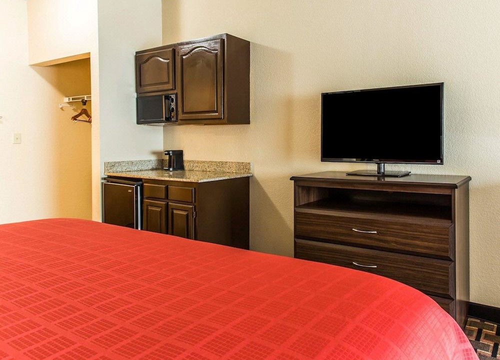 Photo of Bedroom in Hickory