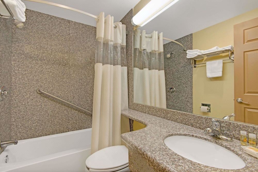Photo of Bathroom in Washington