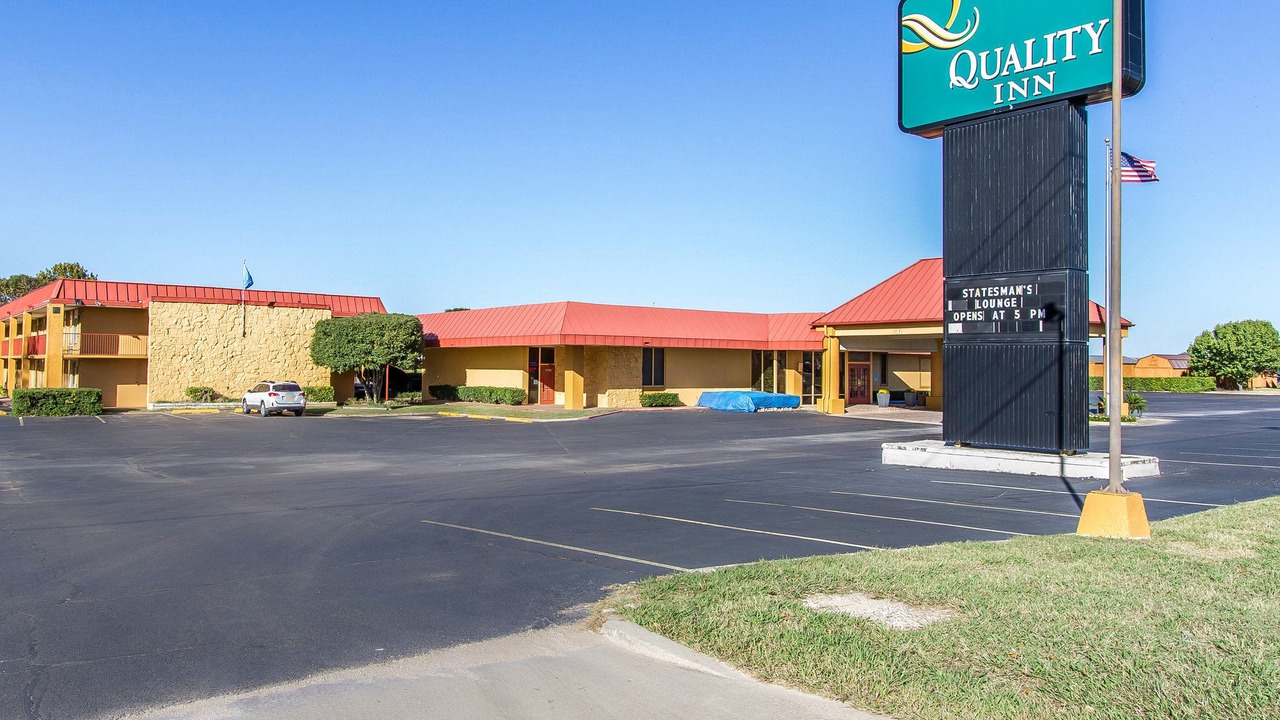 Photo of Buildings in Ada