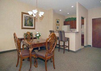 Photo of Livingroom in Lenoir