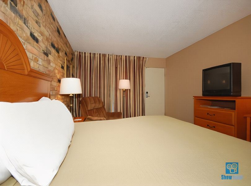 Photo of Bedroom in Sedalia