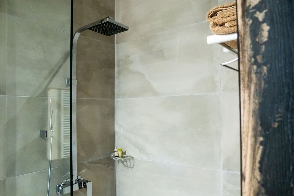 Photo of Bathroom in Pallini