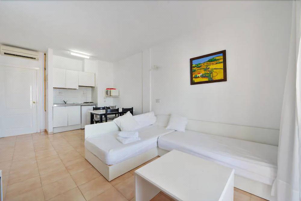 Photo of Livingroom in San Antonio Bay
