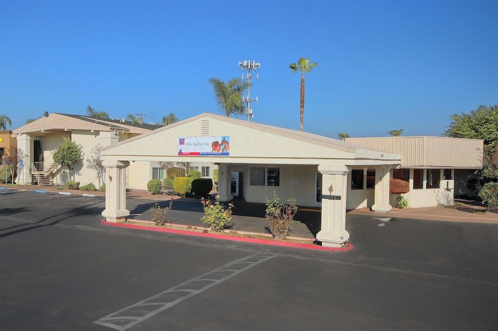Photo of Buildings in Merced