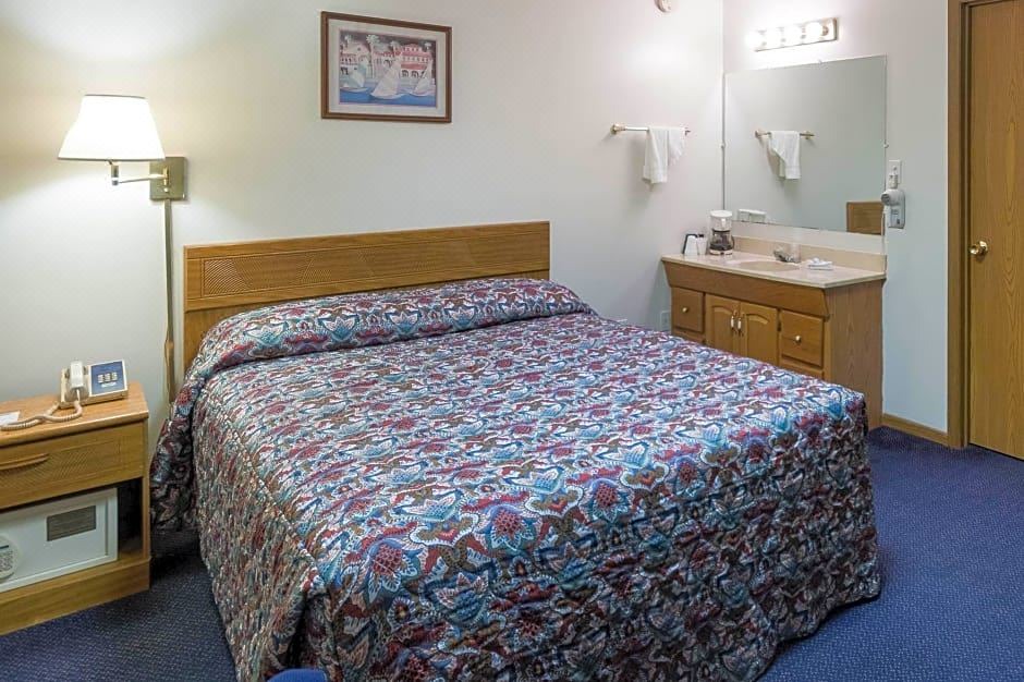 Photo of Bedroom in Chapmanville