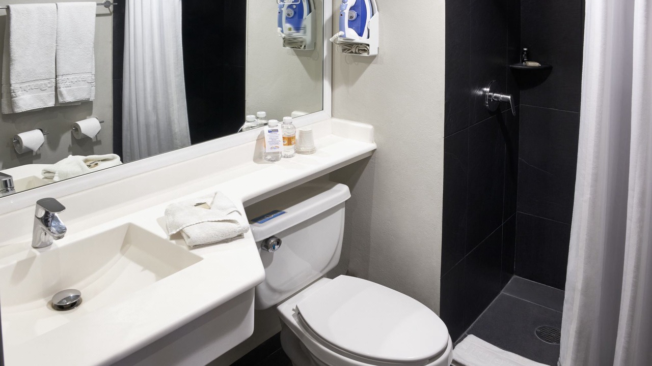 Photo of Bathroom in Leon