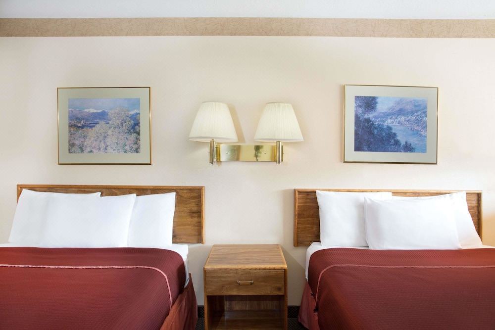 Photo of Bedroom in Brigham City