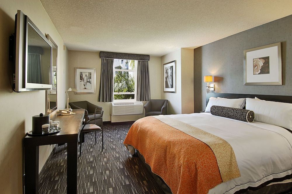 Photo of Bedroom in Norma Triangle