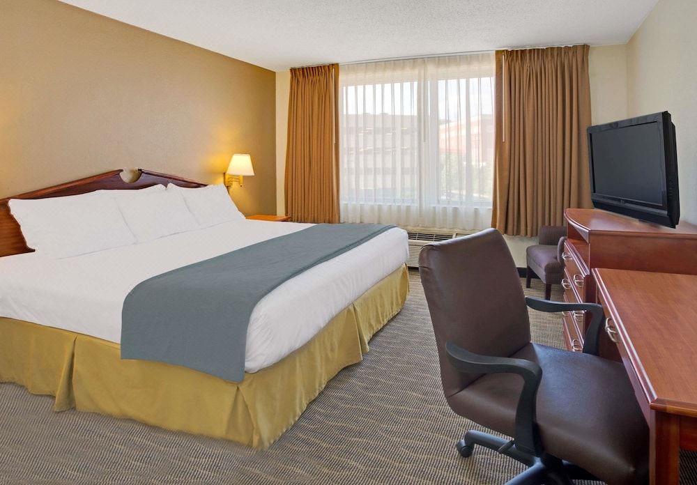 Photo of Bedroom in Downtown
