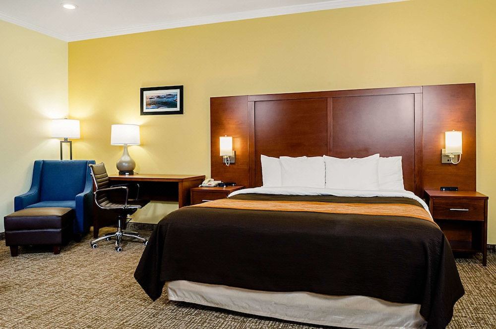 Photo of Bedroom in Monterey