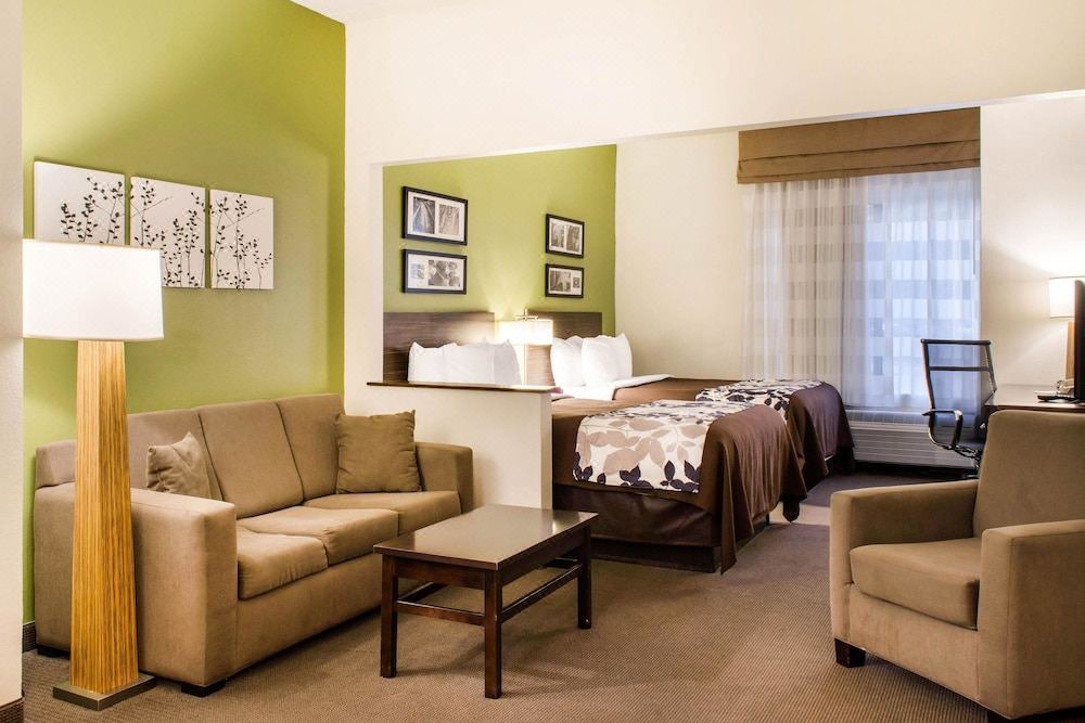 Photo of Livingroom in Metairie