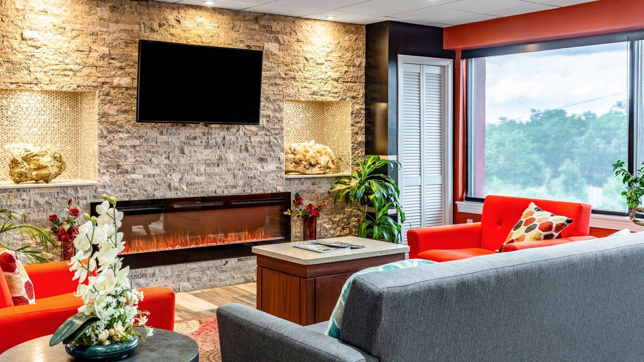 Photo of Livingroom in East Stroudsburg