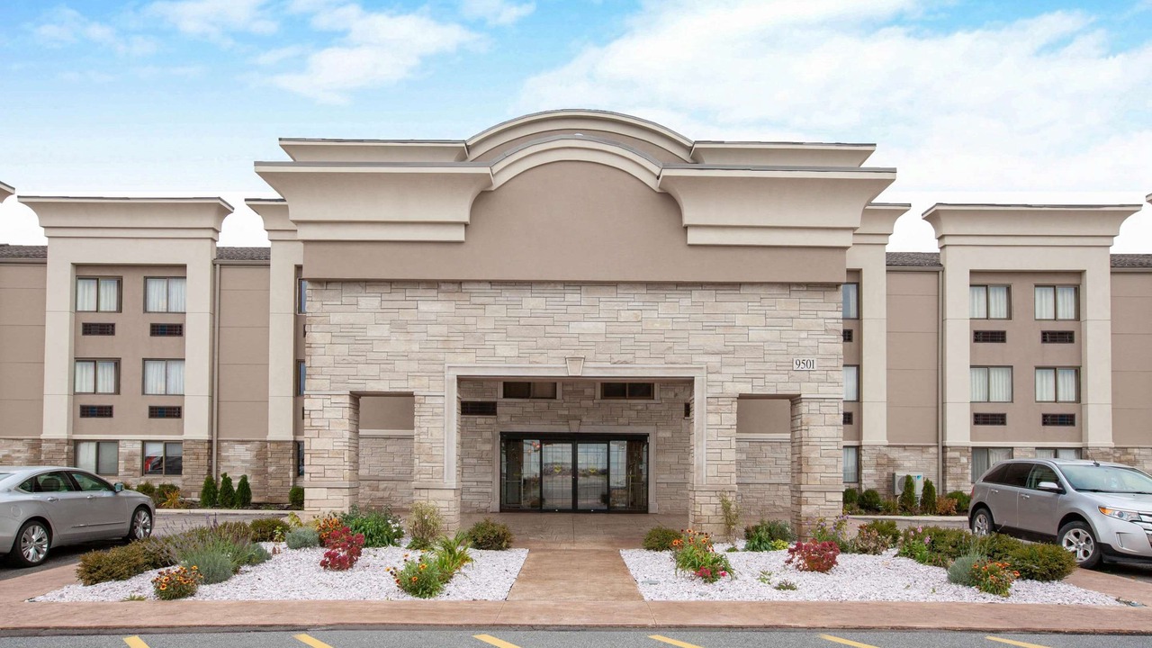 Photo of Buildings in Romulus