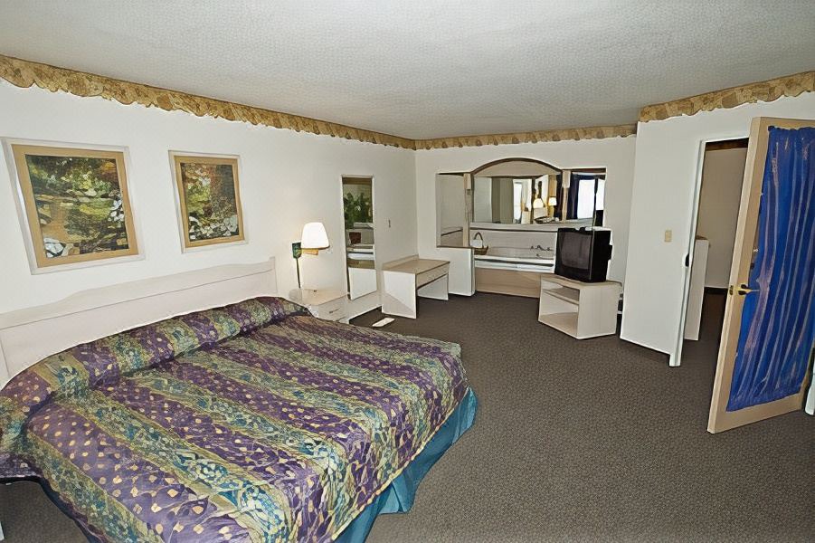 Photo of Bedroom in Fostoria