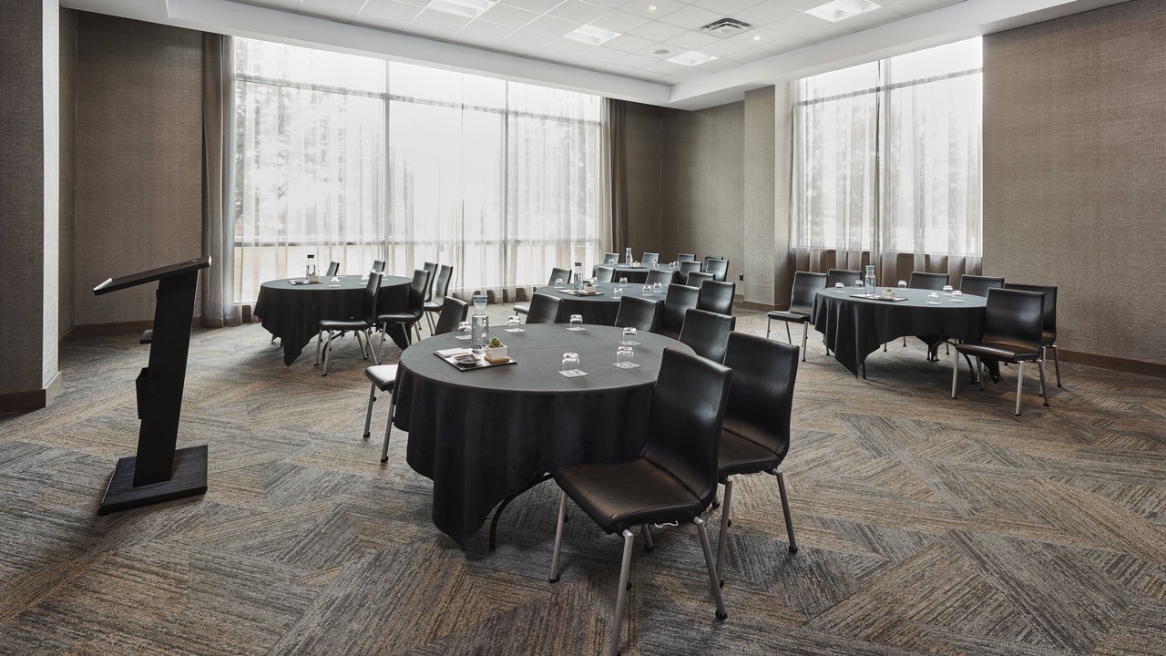 Photo of Livingroom in Central Business District