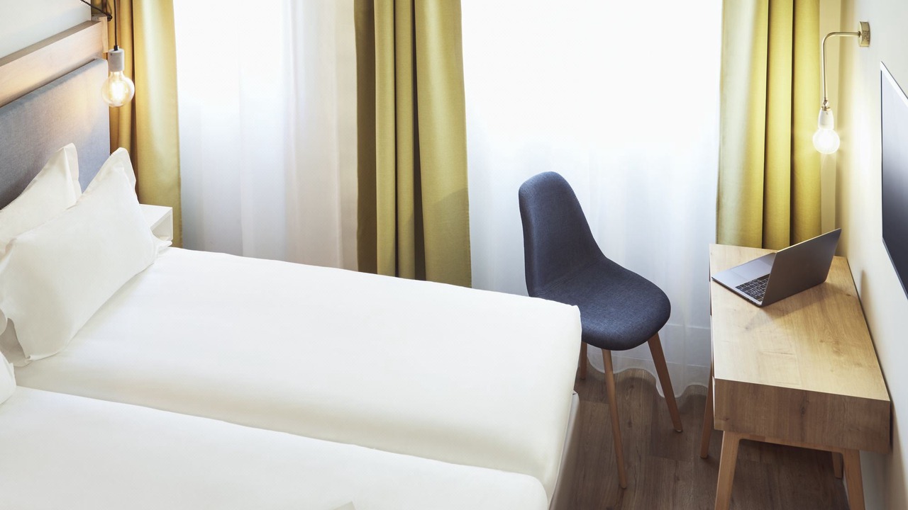 Photo of Bedroom in Palais de justice