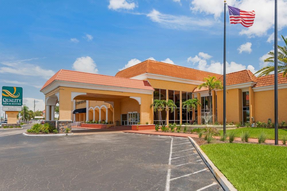 Photo of Buildings in New Port Richey