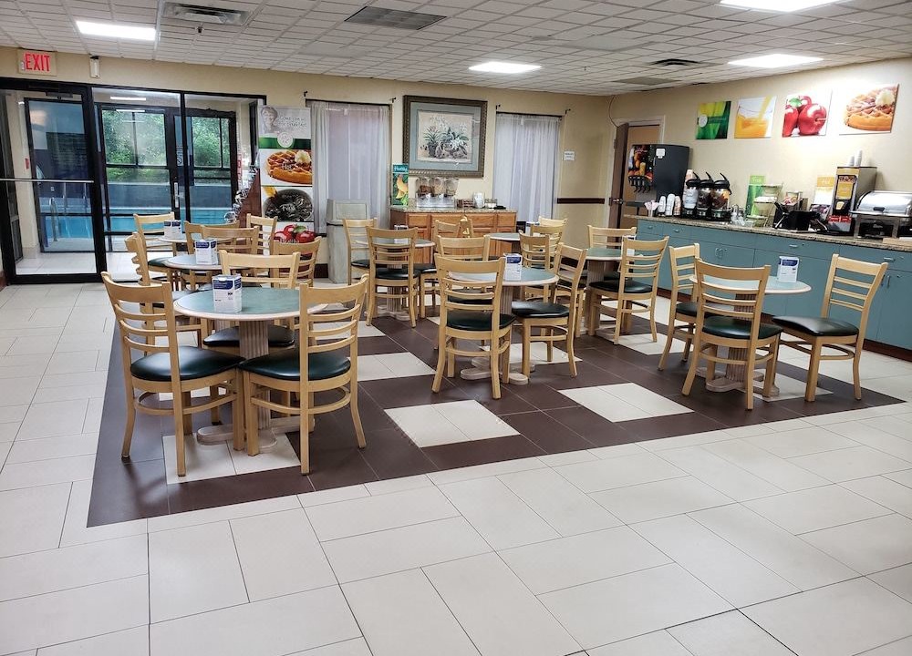 Photo of Livingroom in Sellersburg