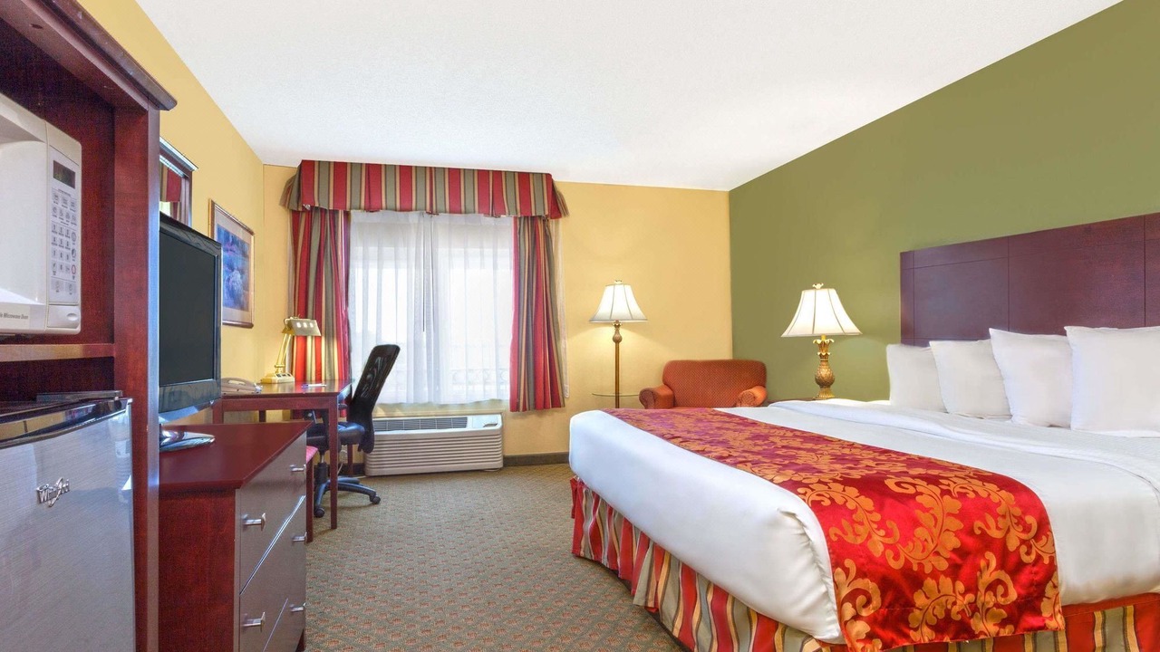 Photo of Bedroom in Evansville