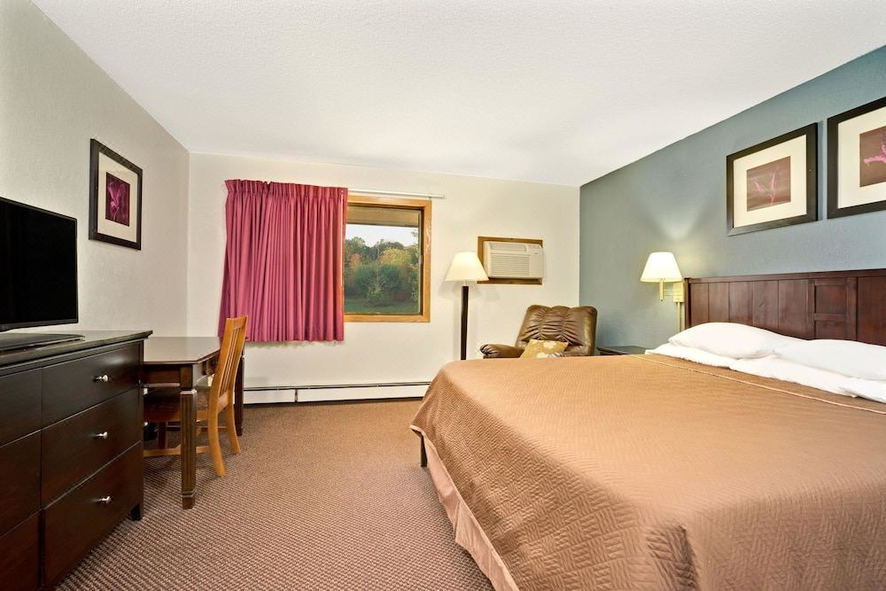 Photo of Bedroom in Shakopee
