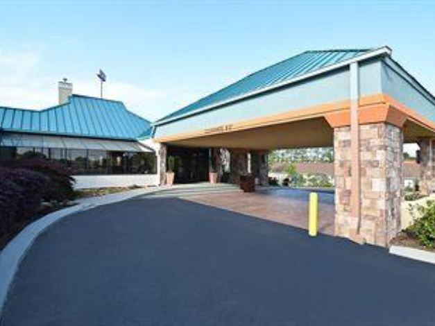 Photo of Buildings in East Ridge