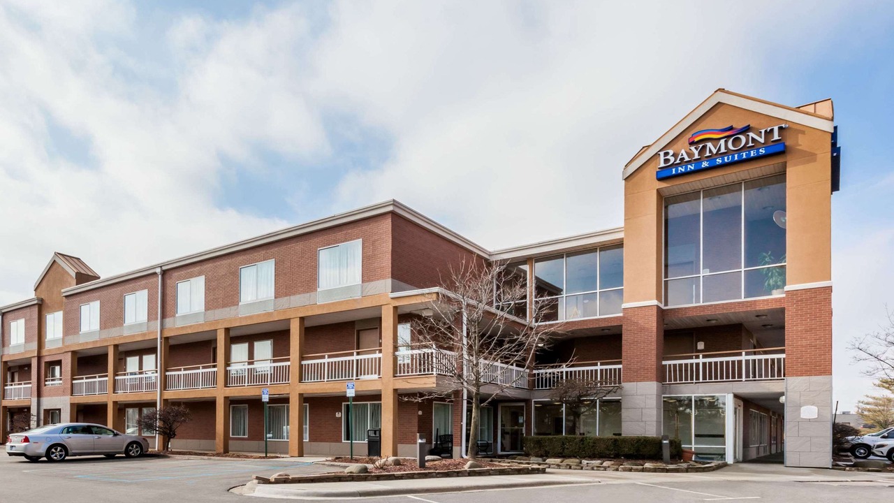 Photo of Buildings in Auburn Hills