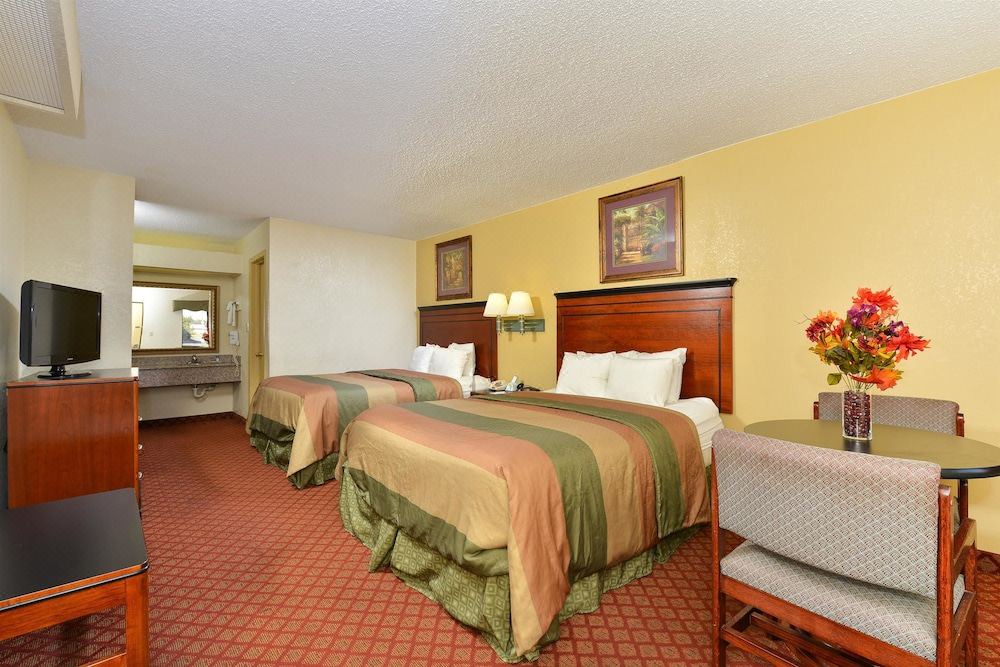 Photo of Bedroom in Brookhaven