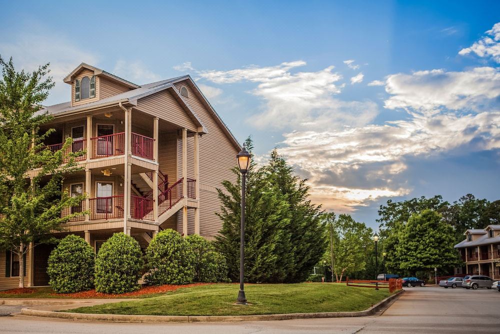 Photo of Buildings in Clarkesville