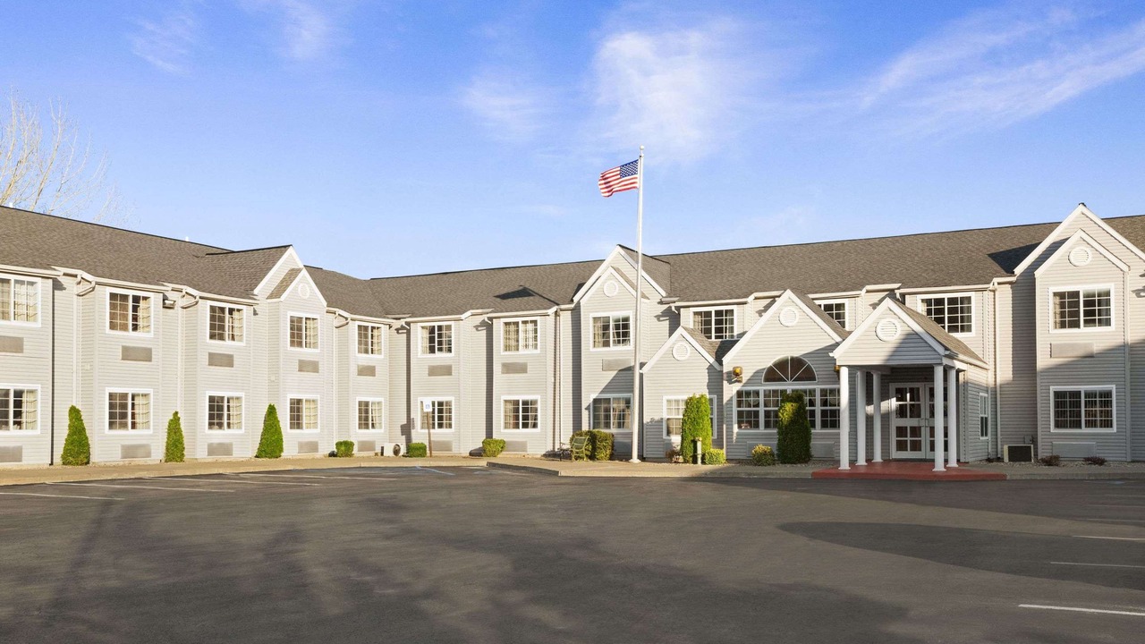 Photo of Buildings in Latham