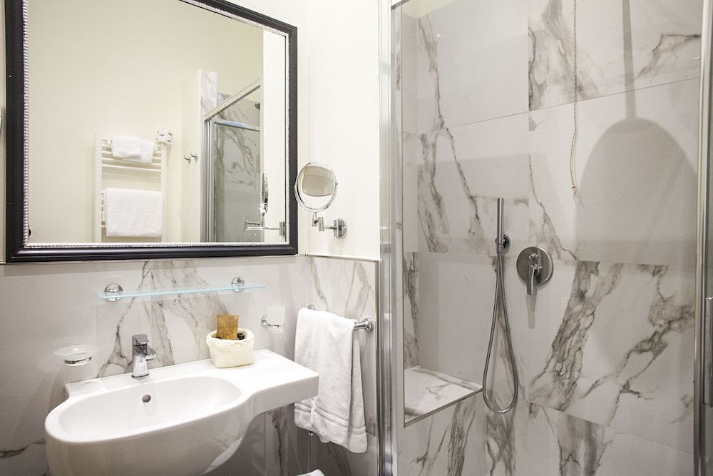 Photo of Bathroom in Duomo