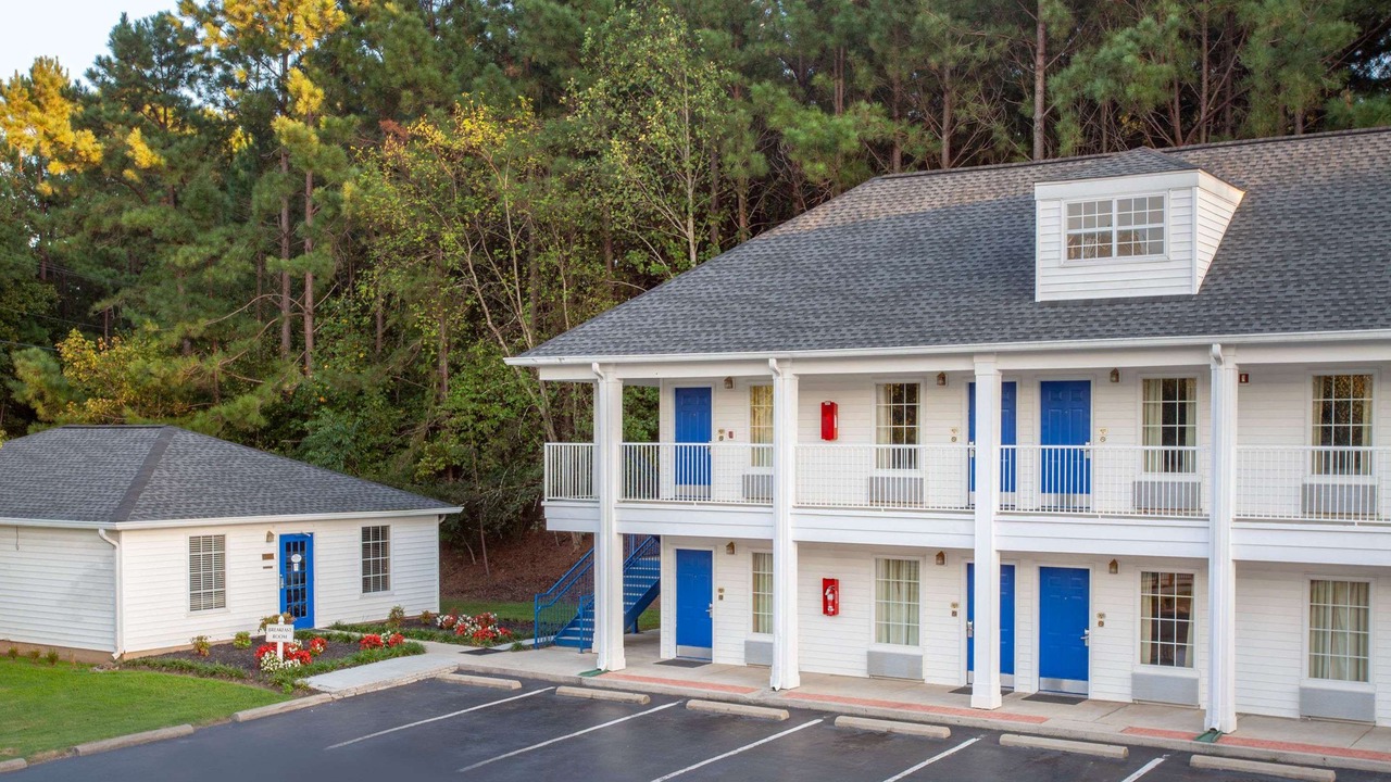 Photo of Buildings in Greenwood