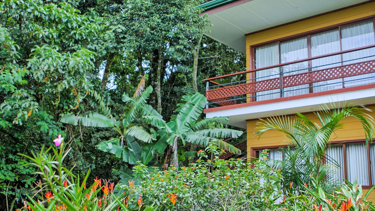 Photo of Buildings in Santa Elena