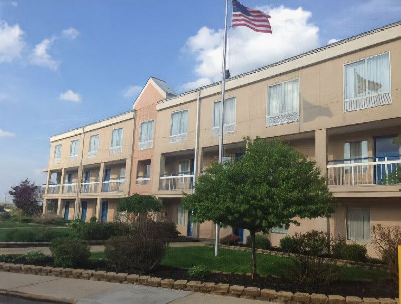 Photo of Buildings in Kalamazoo