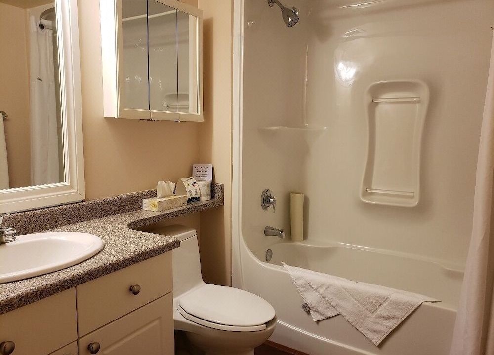 Photo of Bathroom in Spruce Grove