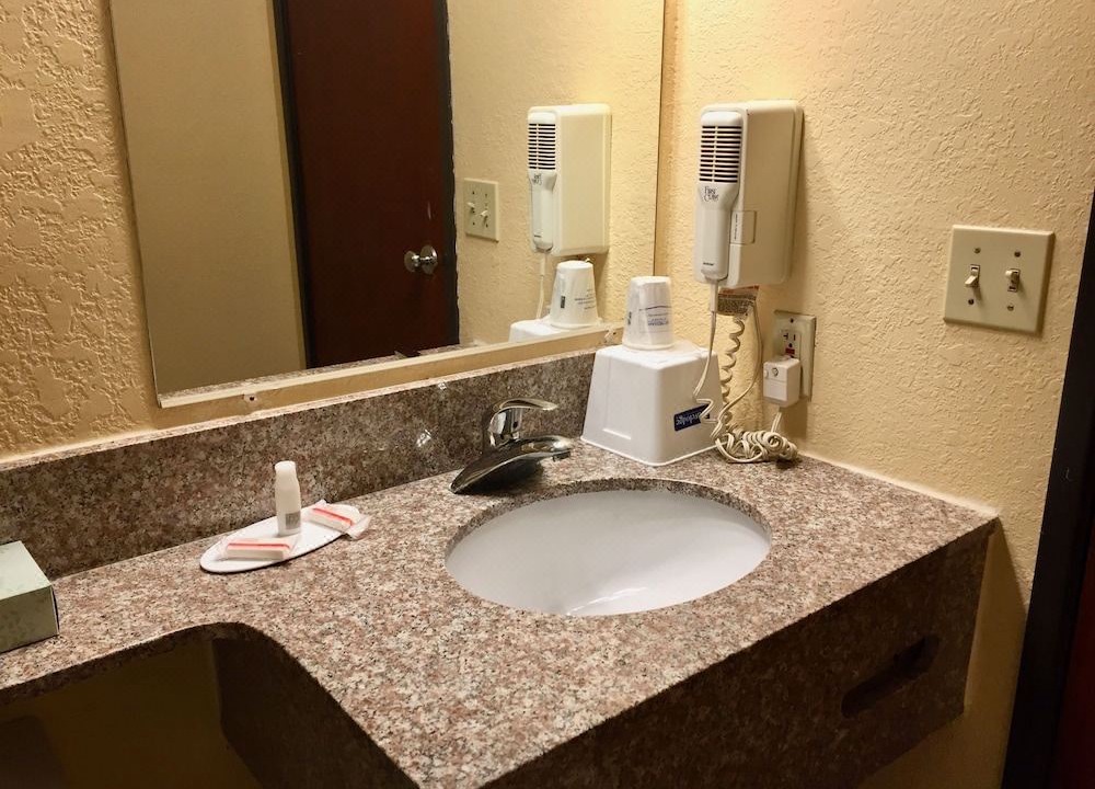 Photo of Bathroom in Muskegon Heights