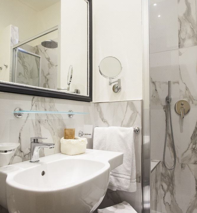 Photo of Bathroom in Duomo