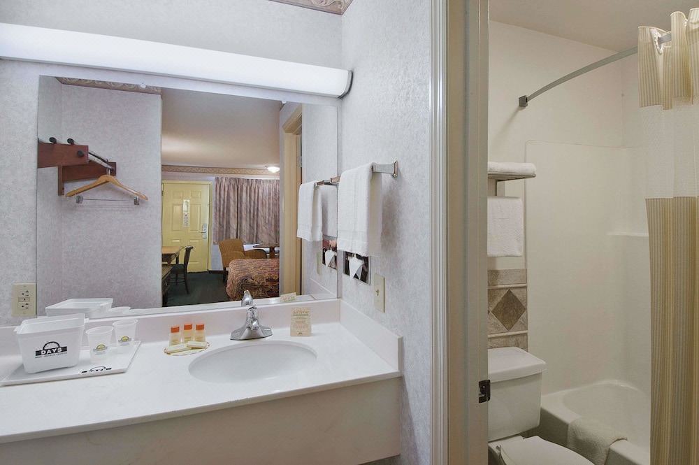 Photo of Bathroom in Cartersville