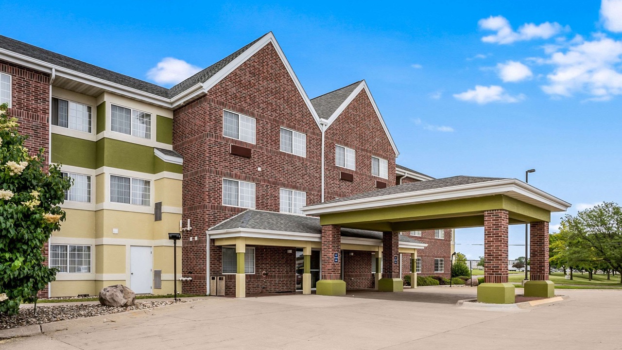 Photo of Buildings in Cedar Rapids