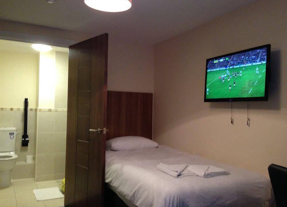 Photo of Bedroom in High Wycombe