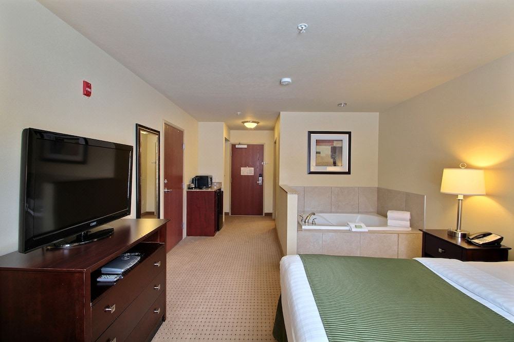 Photo of Bedroom in Bloomfield