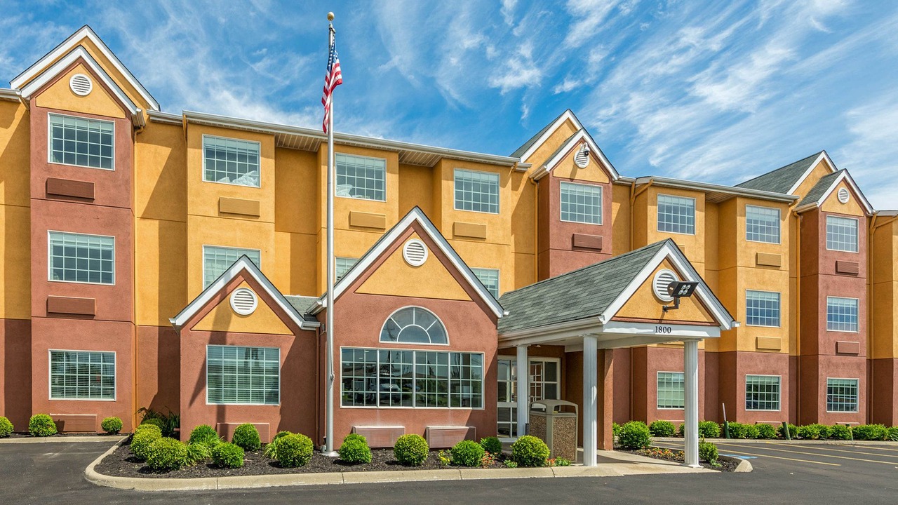 Photo of Buildings in Grove City
