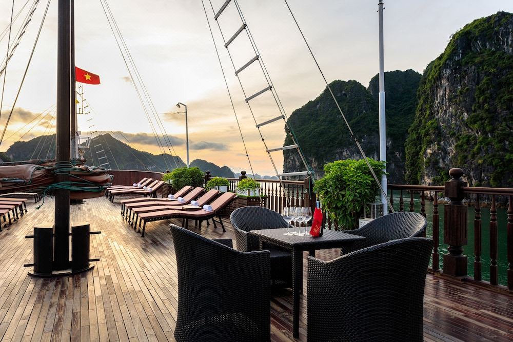 Photo of Patio Balcony in Ha Long