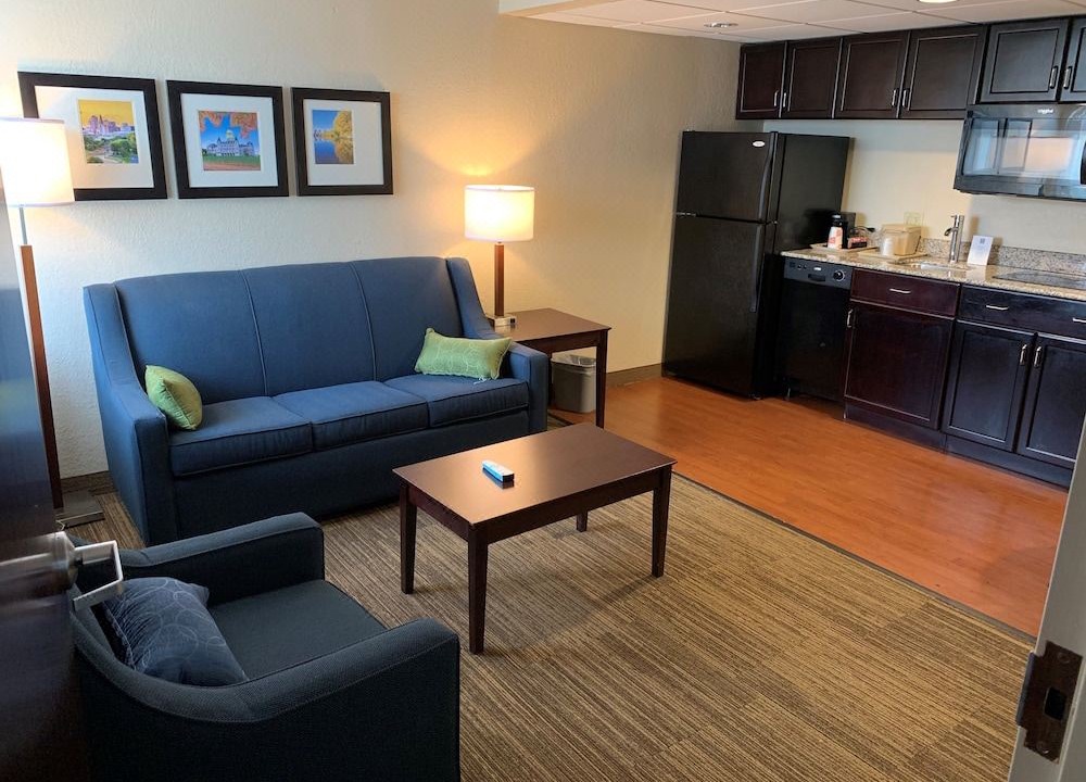 Photo of Livingroom in East Hartford