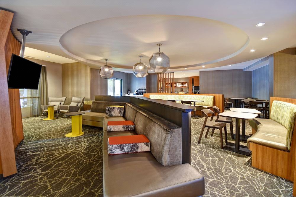 Photo of Livingroom in Town Center
