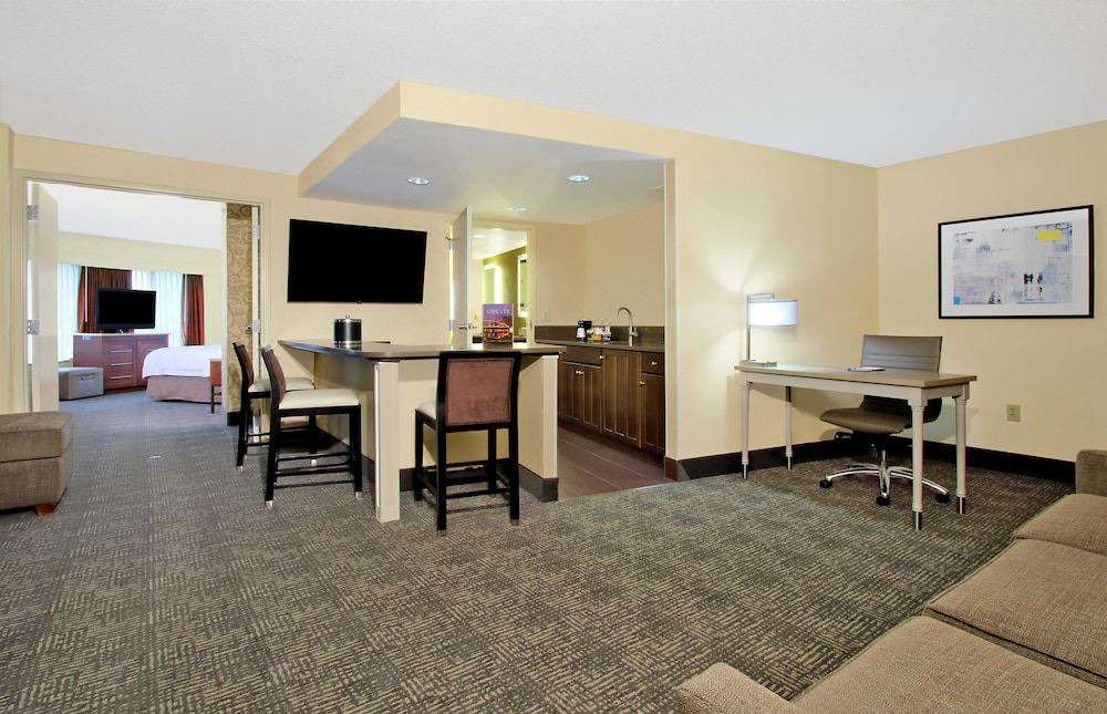 Photo of Livingroom in Arena District