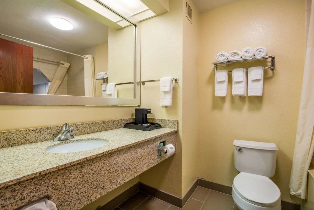 Photo of Bathroom in Sellersburg