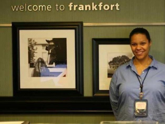 Photo of Human In Picture in Frankfort